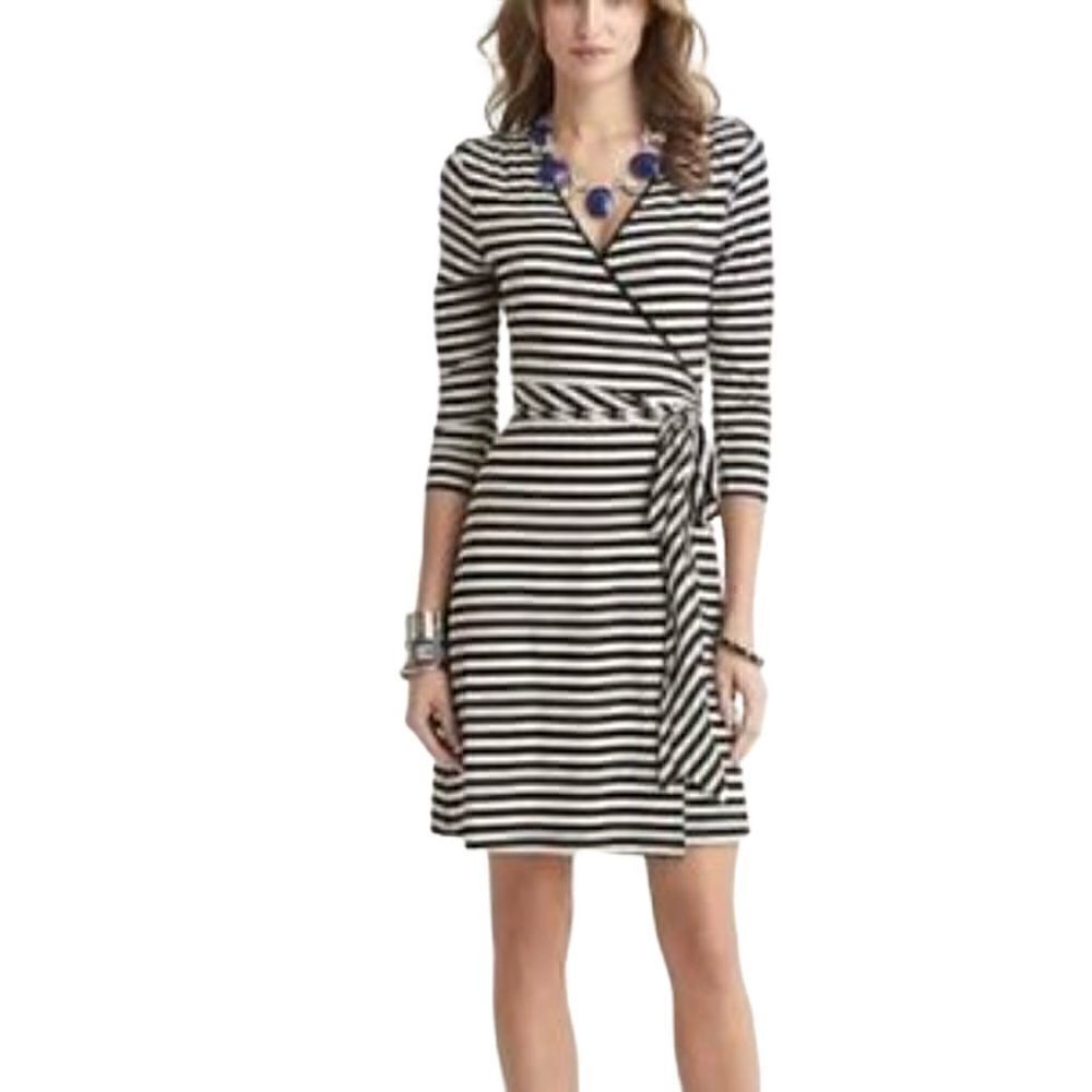Banana Republic black and cream long sleeve striped wrap dress size S